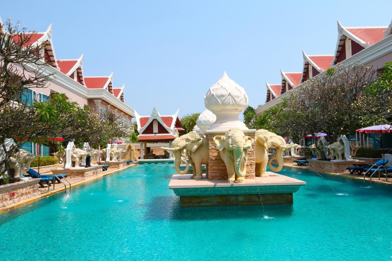 Grand Pacific Sovereign Resort & Spa Petchaburi Esterno foto